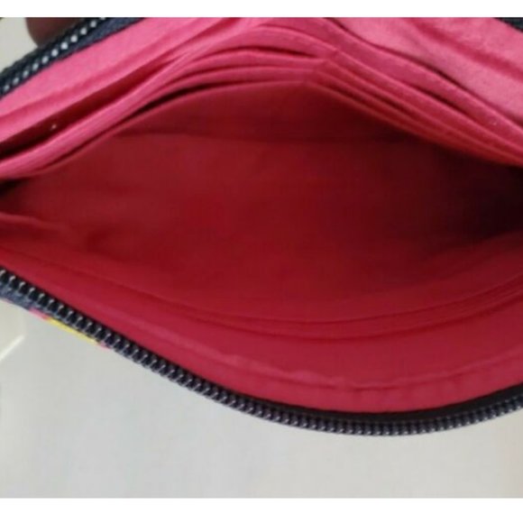 Bella Taylor Zealand Wallet Wristlet Pouch Small - Picture 4 of 8